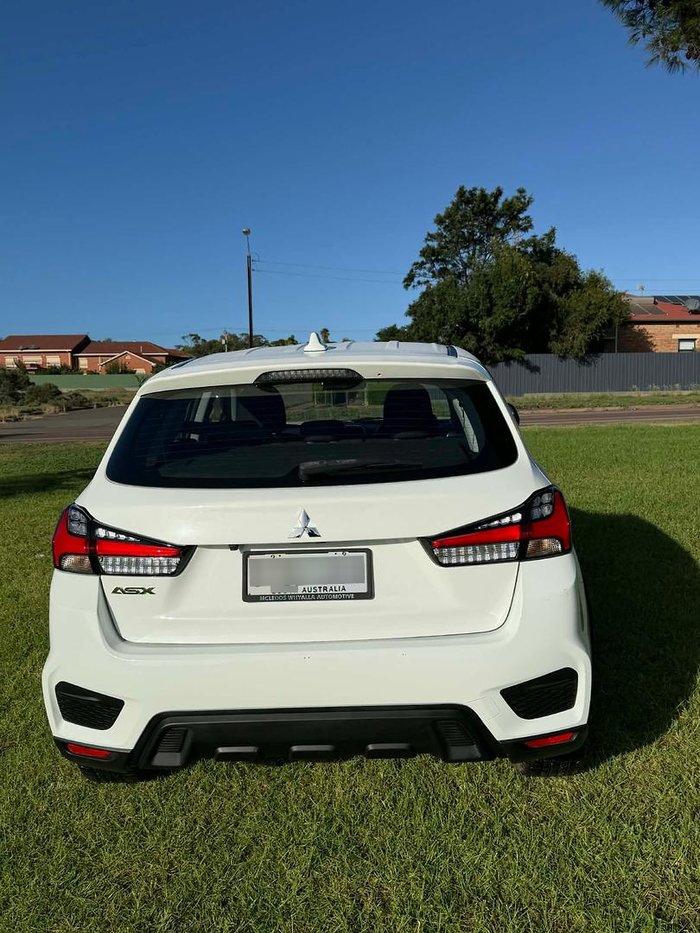 2022 Mitsubishi ASX ES