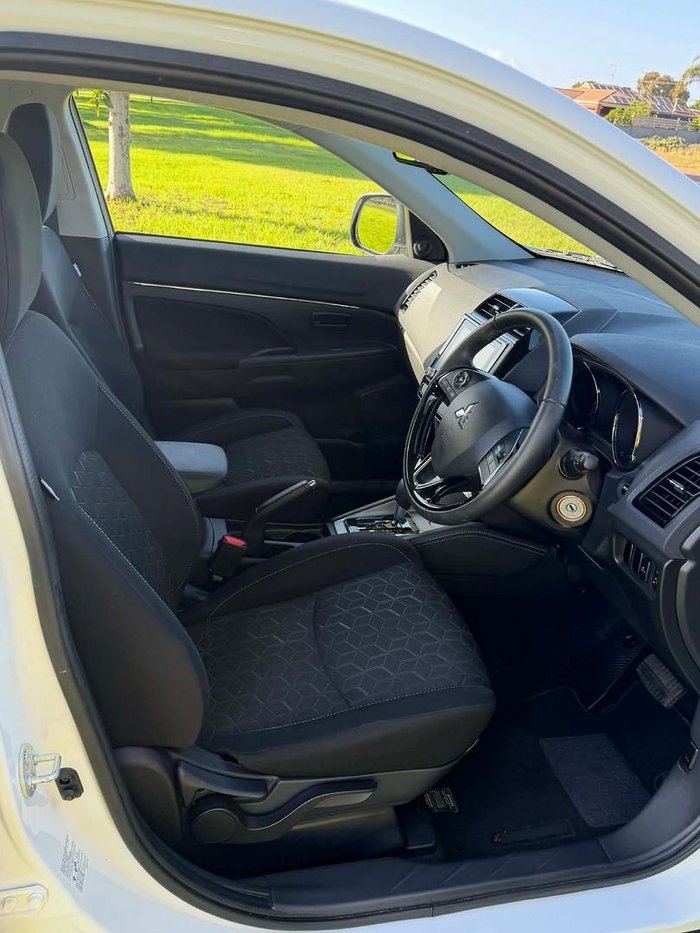 2022 Mitsubishi ASX ES