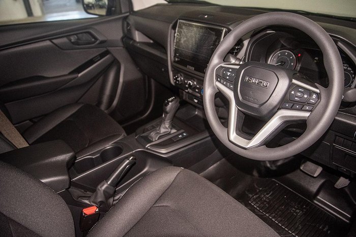 2026 Isuzu D-MAX SX