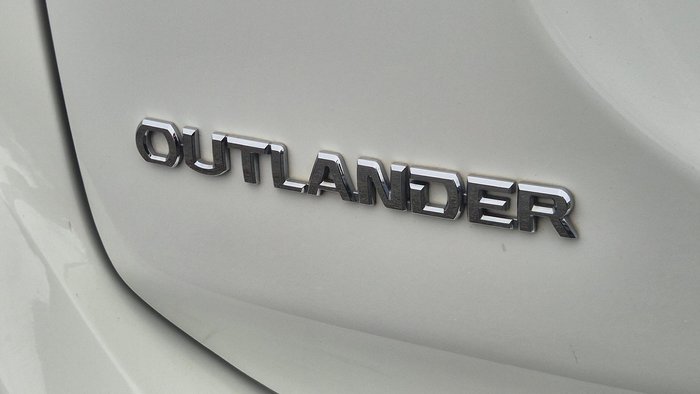 2019 Mitsubishi Outlander LS