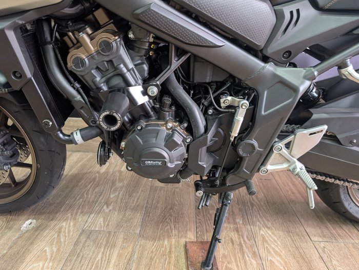 2025 Honda CB650RAC Black