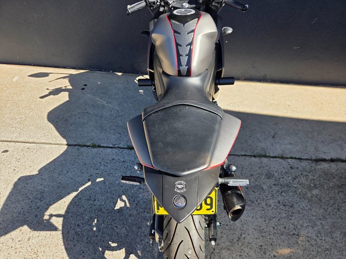 2016 Yamaha YZF-R3 BLACK