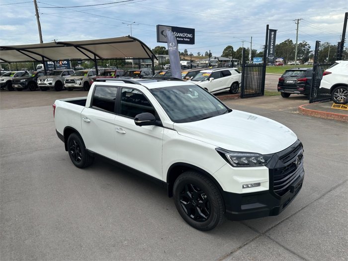 2025 KGM MUSSO ULTIMATE Q270 MY26 Grand white