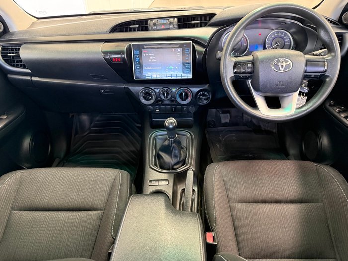 2018 Toyota Hilux SR