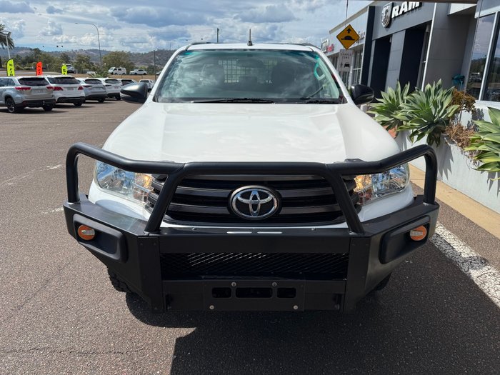 2018 Toyota Hilux SR