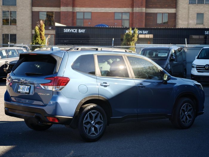 2022 Subaru Forester 2.5i