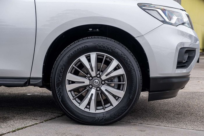 2017 Nissan Pathfinder ST