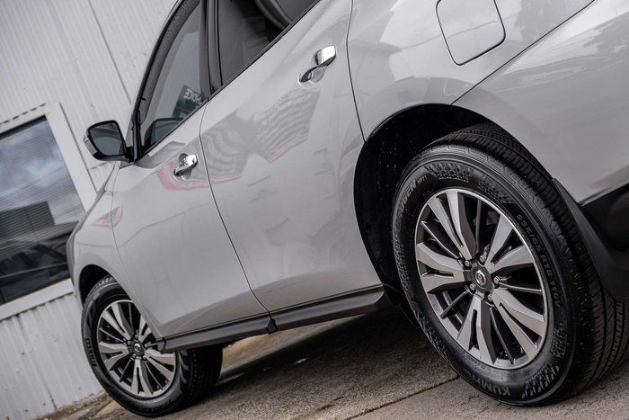 2017 Nissan Pathfinder ST