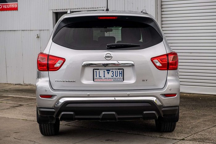 2017 Nissan Pathfinder ST