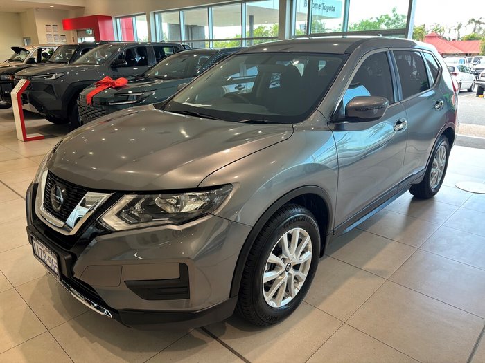 Nissan X-TRAIL ST (4WD)