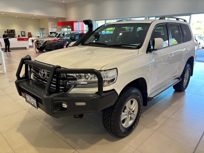 2018 Toyota LANDCRUISER