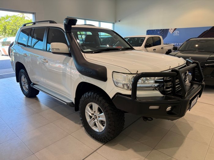 2018 Toyota LANDCRUISER