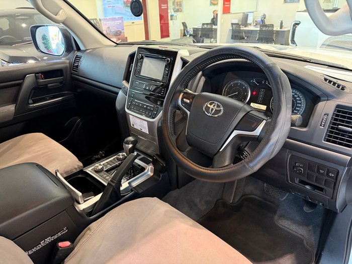 2018 Toyota LANDCRUISER