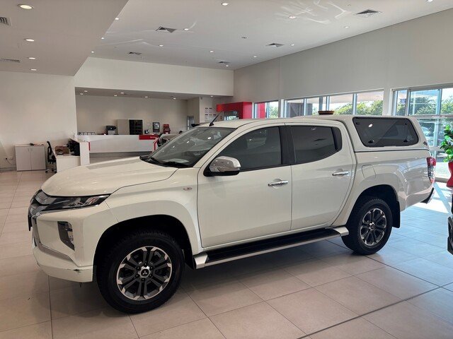 2020 MITSUBISHI TRITON GLX-R (4x4)