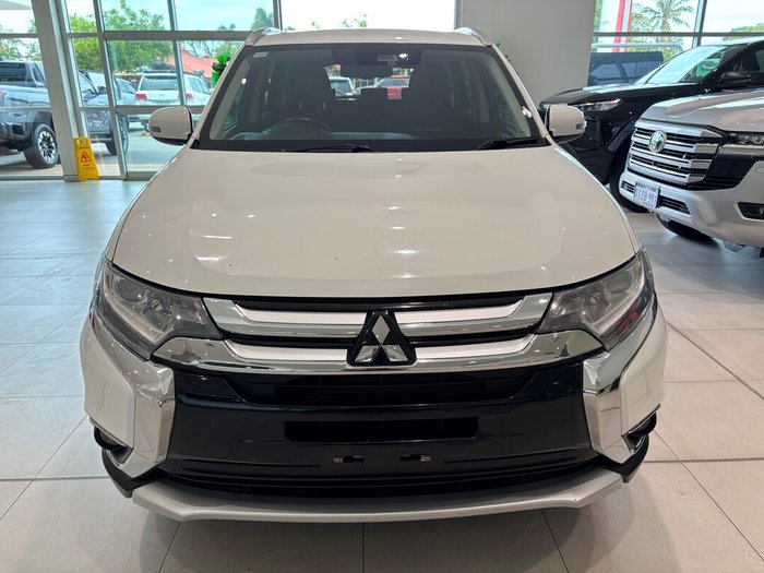 2017 MITSUBISHI OUTLANDER LS 7 SEAT (AWD)