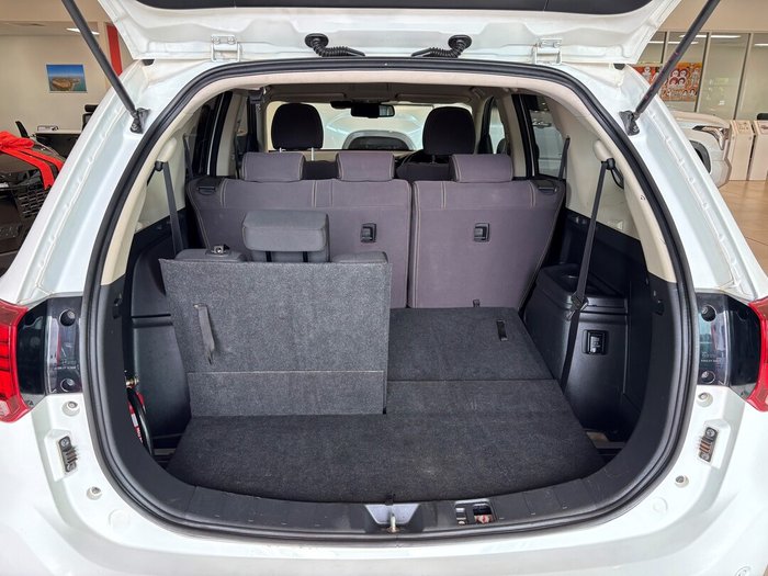 2017 MITSUBISHI OUTLANDER LS 7 SEAT (AWD)