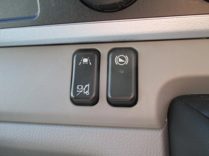 2025 Fuso Canter 615 Tipper White