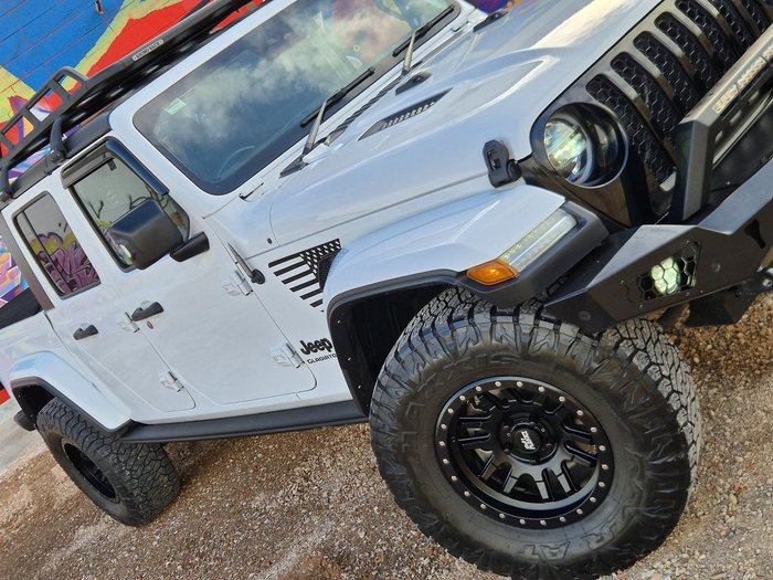 2021 Jeep Gladiator Night Eagle