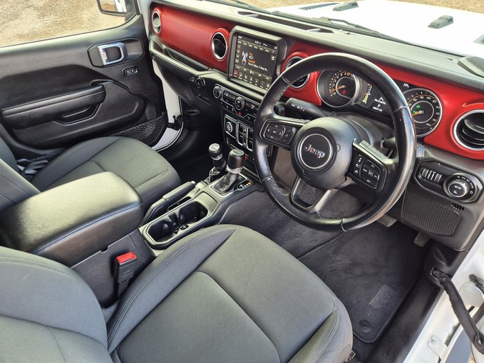 2021 Jeep Gladiator Night Eagle