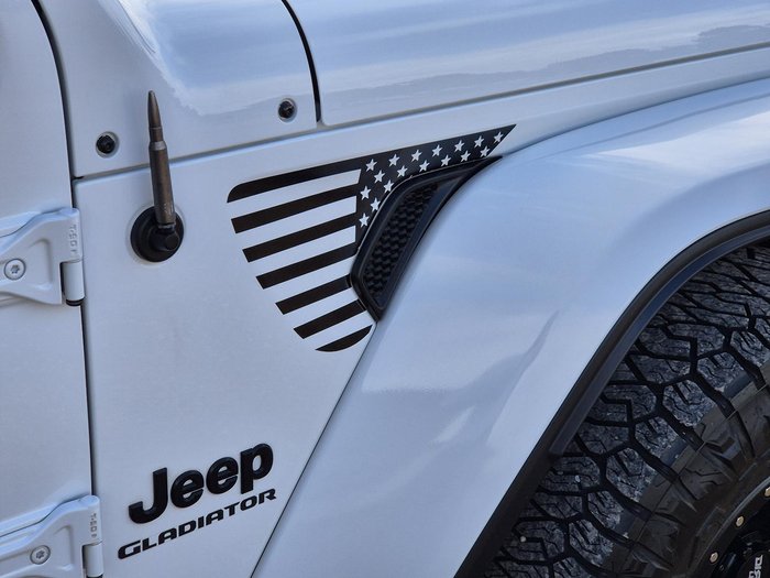 2021 Jeep Gladiator Night Eagle