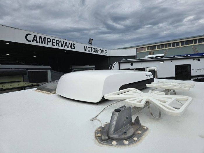 2017 JAYCO SWAN TOURING