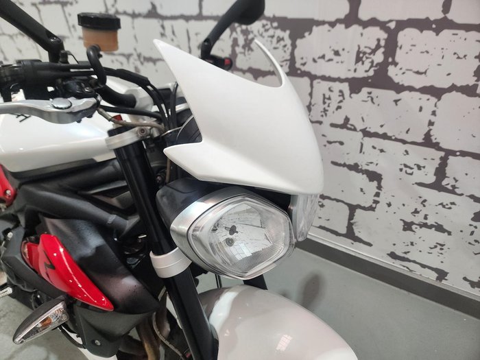 2016 Triumph Street Triple R ABS Street Triple White