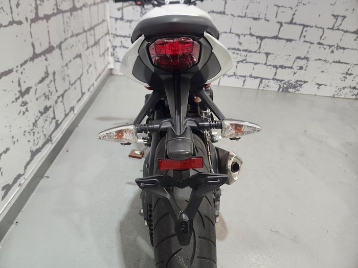 2016 Triumph Street Triple R ABS Street Triple White