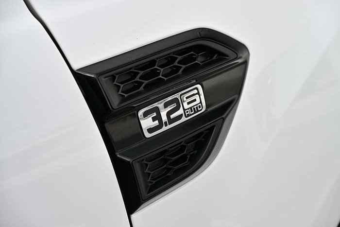 2021 Ford Everest Sport