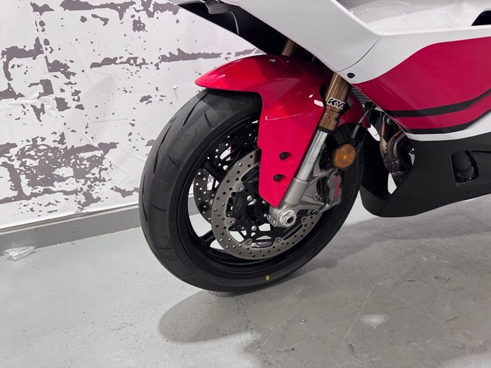 2025 Yamaha YZF-R9 70th Anniversary YZF-R White