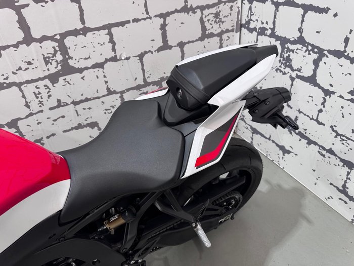 2025 Yamaha YZF-R9 70th Anniversary YZF-R White