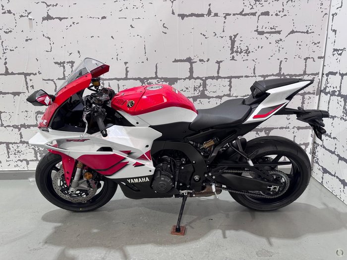 2025 Yamaha YZF-R9 70th Anniversary YZF-R White