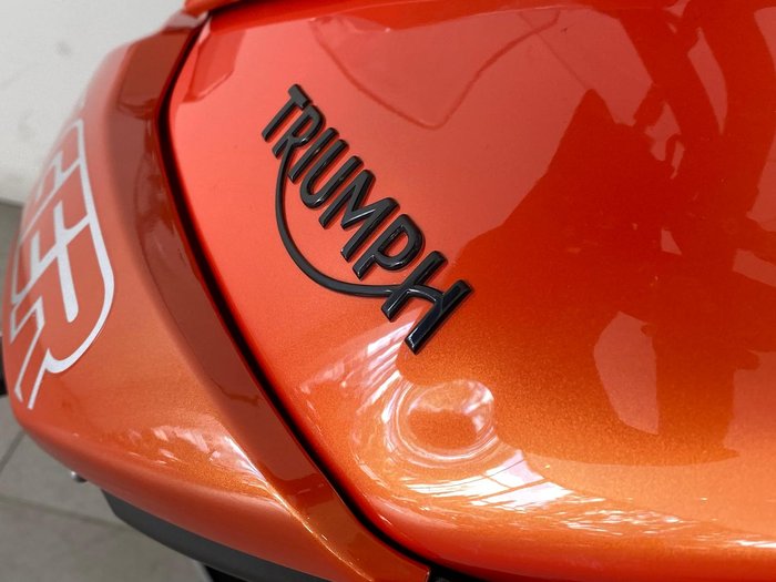 2019 Triumph Tiger 800 XCA Tiger Orange