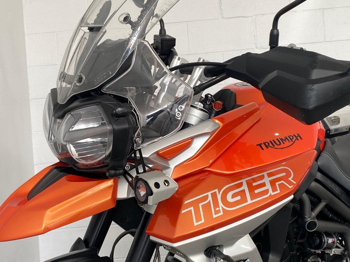 2019 Triumph Tiger 800 XCA Tiger Orange