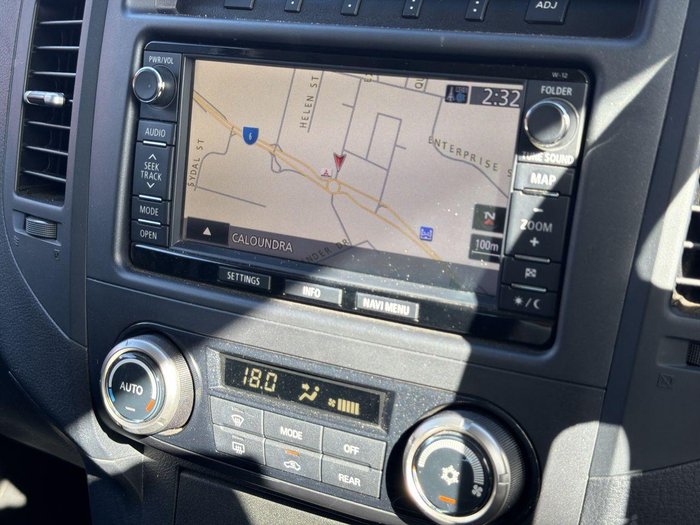 2014 Mitsubishi Pajero VR-X