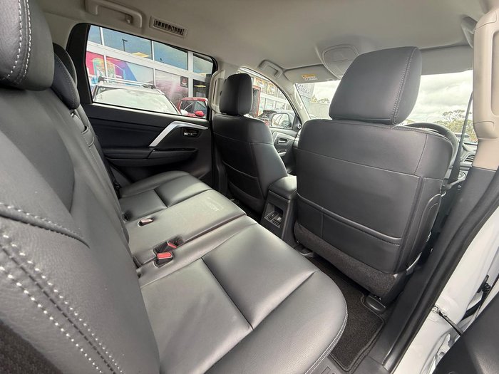 2024 Mitsubishi Pajero Sport Exceed