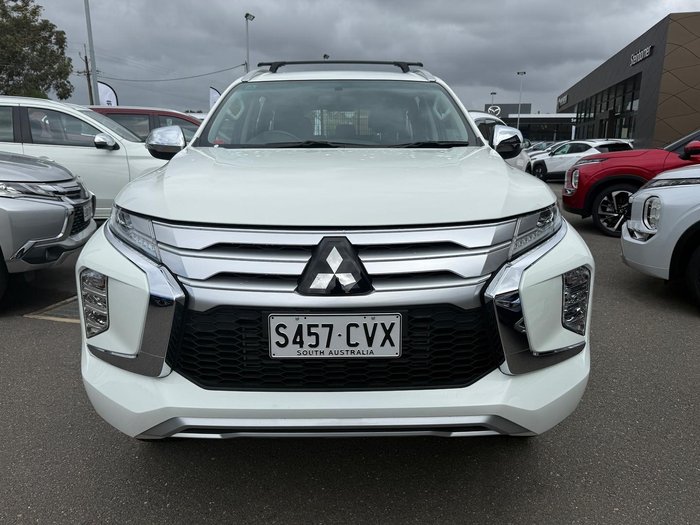 2023 Mitsubishi Pajero Sport GLX