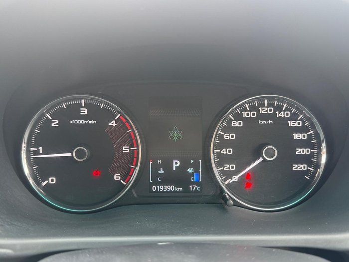 2023 Mitsubishi Pajero Sport GLX