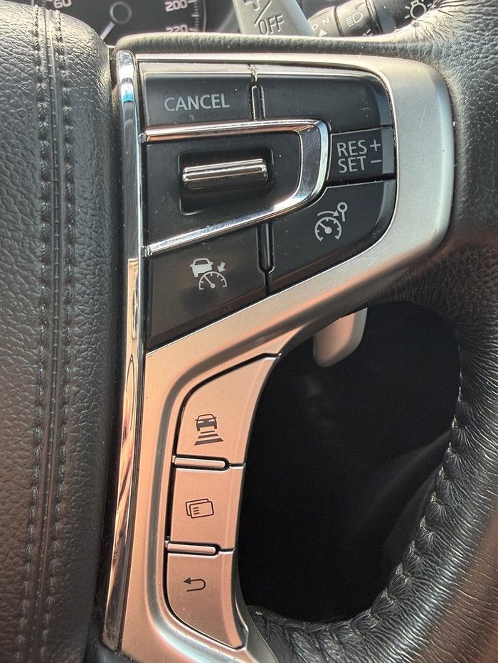 2022 Mitsubishi Pajero Sport GLX