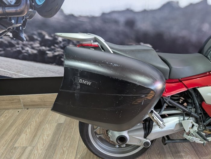 2005 BMW Motorrad R1200ST RED