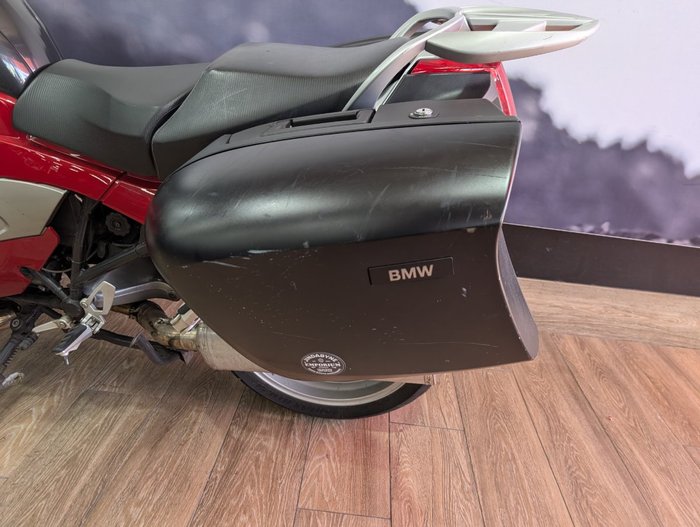 2005 BMW Motorrad R1200ST RED