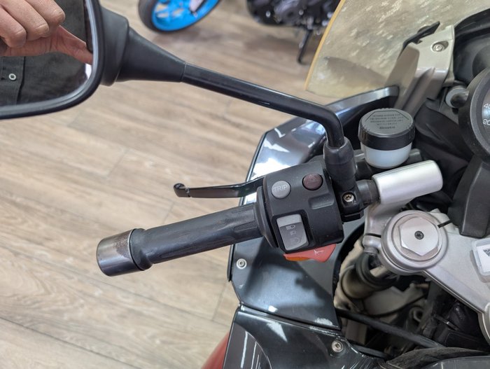 2005 BMW Motorrad R1200ST RED