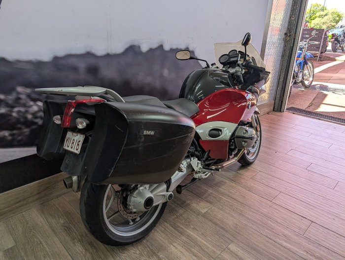 2005 BMW Motorrad R1200ST RED