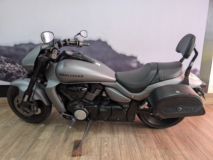 2016 Suzuki VZR 1800 BOULEVARD (M109R) GREY