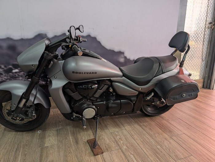 2016 Suzuki VZR 1800 BOULEVARD (M109R) GREY