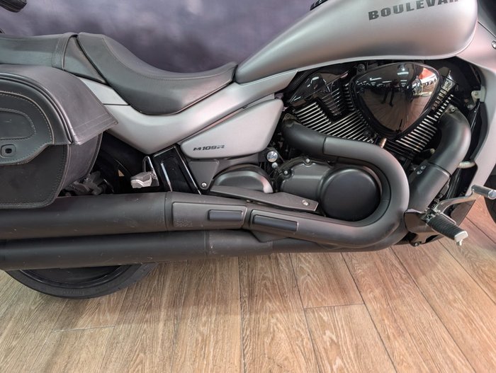 2016 Suzuki VZR 1800 BOULEVARD (M109R) GREY