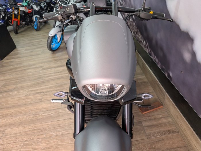 2016 Suzuki VZR 1800 BOULEVARD (M109R) GREY