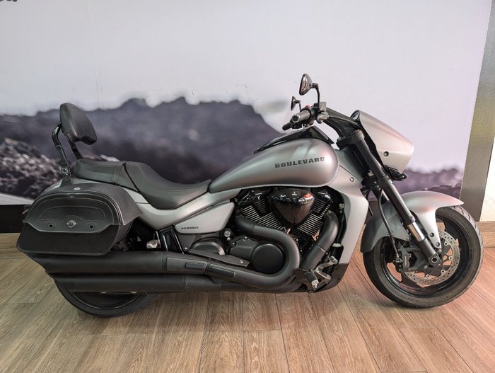 2016 Suzuki VZR 1800 BOULEVARD (M109R) GREY