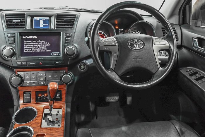 2010 Toyota Kluger Grande GSU45R AWD Crystal Pearl