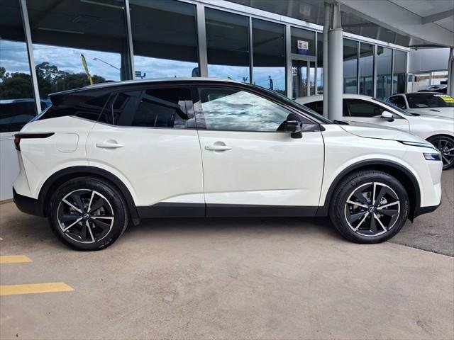 2023 Nissan QASHQAI ST-L J12 MY23 Ivory Pearl with Pearl Black Roof