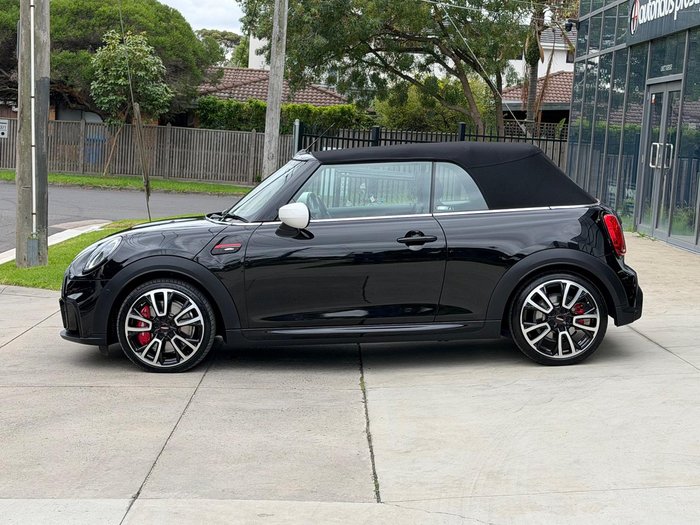 2022 MINI Convertible John Cooper Works Classic